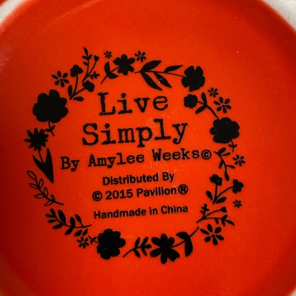 Amylee Weeks Live Simply mug - Picture 3 of 3